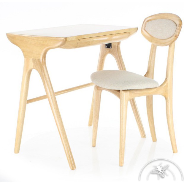 Meuble style scandinave : le bureau avec sa chaise en bois naturel